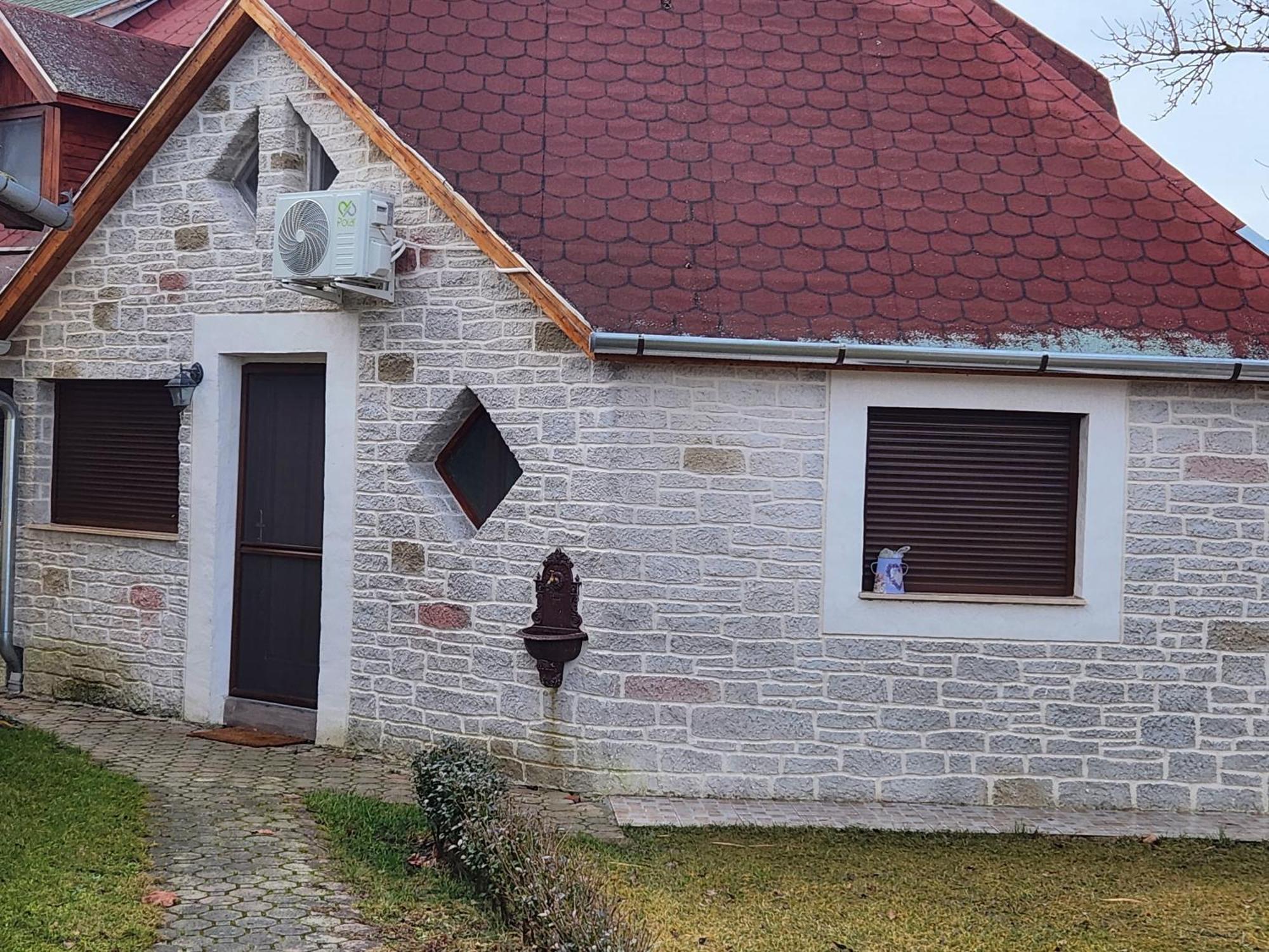 Haz A Szigeten Casa vacanze *